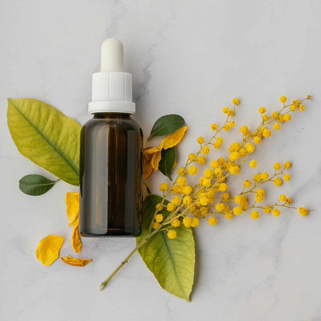 اسانس پایه عطر سازی شکوفه سنجد